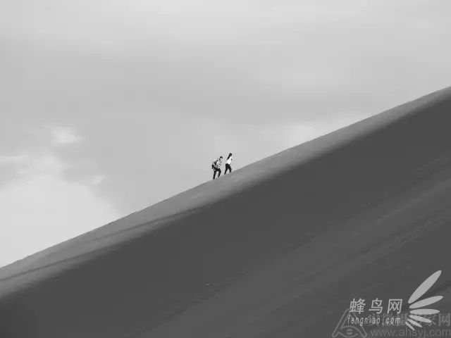 ���ڽ�ͷ�ĵ�һ��